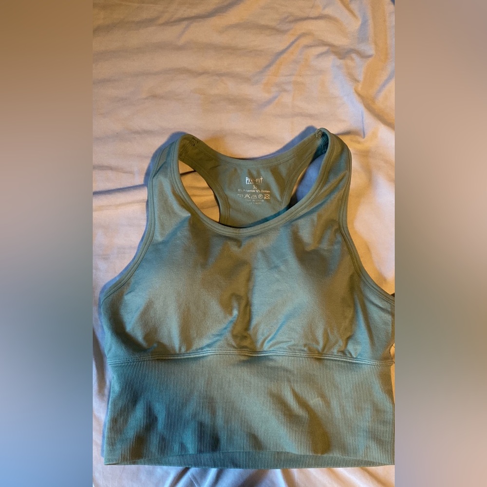 Pro fit workout top